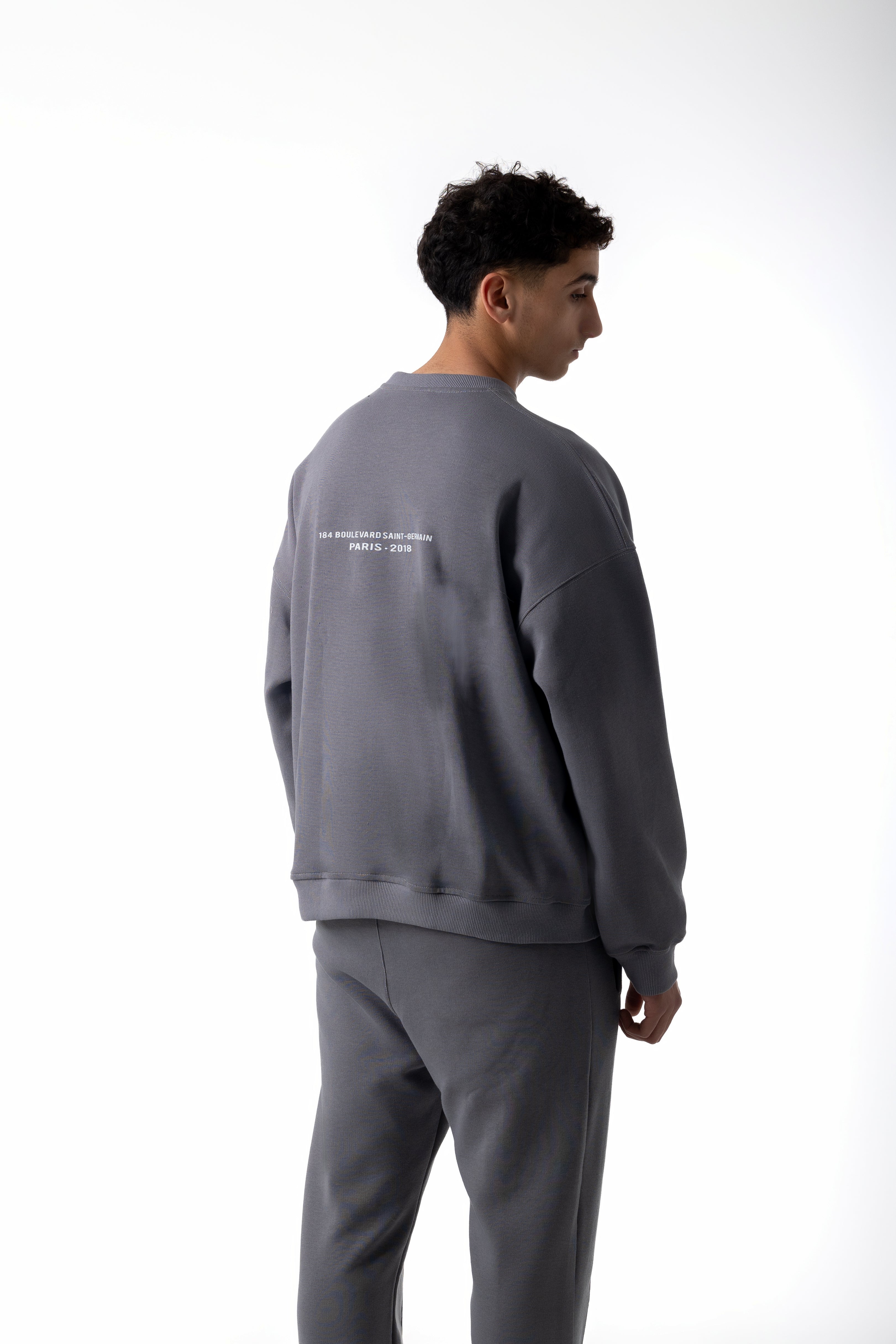 GREY OVERSIZED EPP CREWNECK