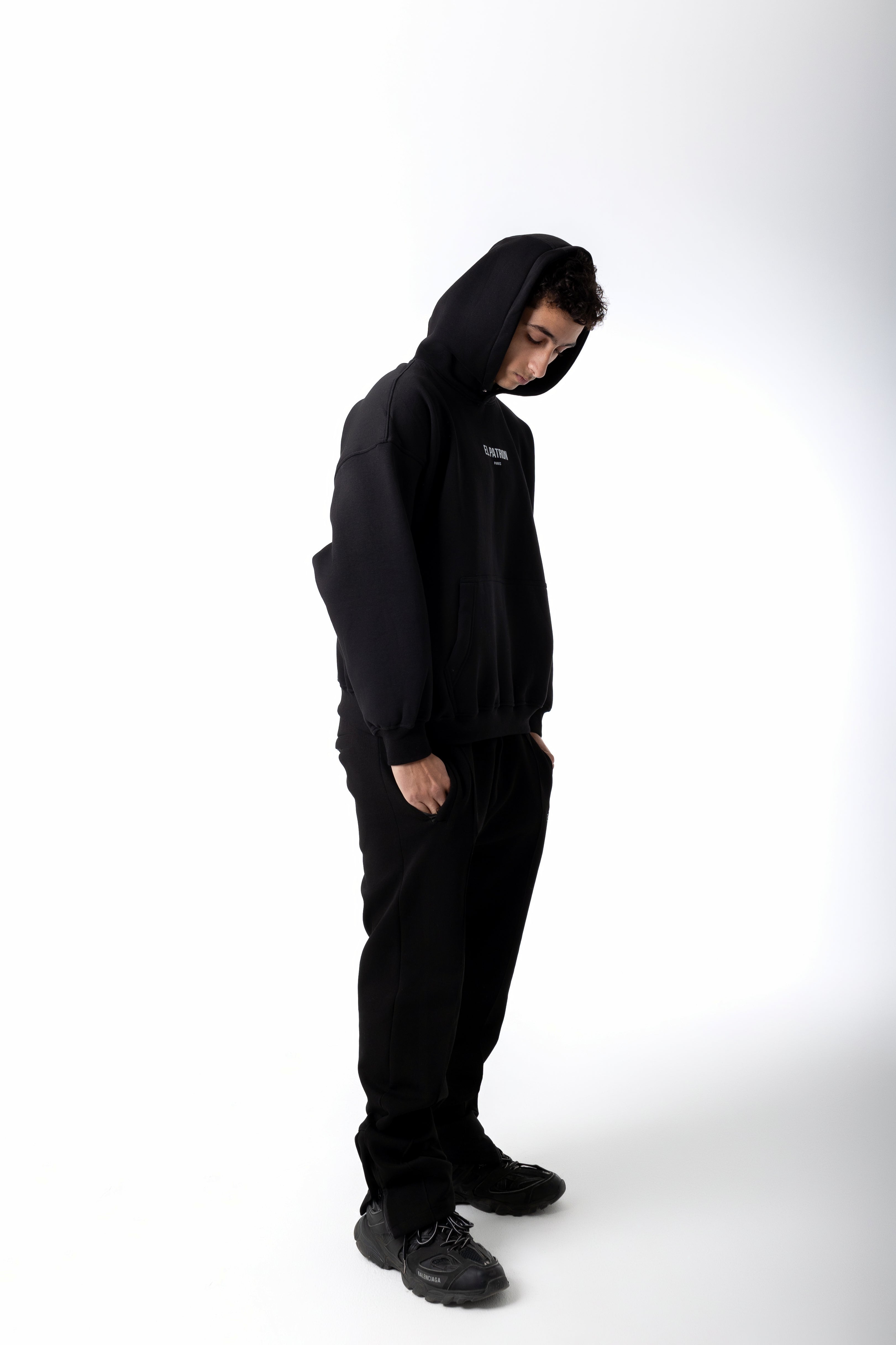 FRONT SEAM BLACK EPP SWEATPANTS